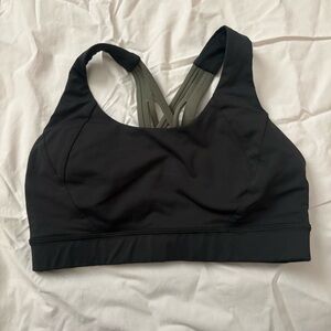 Lululemon Free To Be Elevated Bra Size 8 Luxtreme Rainforest Green / Green Twill